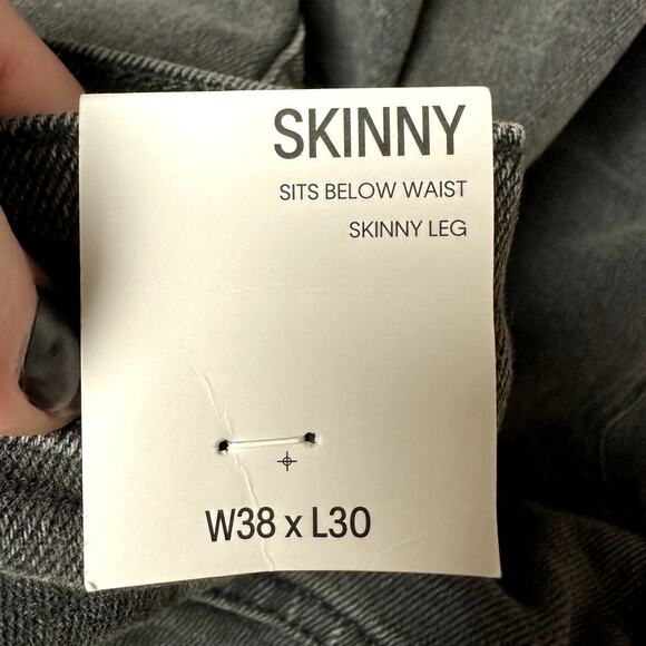 Calvin Klein Jeans Skinny Leg NWT Light Black Men Size 38x30 Classic Comfy Jeans - Picture 10 of 15